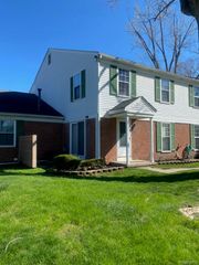 24731 Meadow Lane Lane 42, Harrison Charter Township, MI 48045