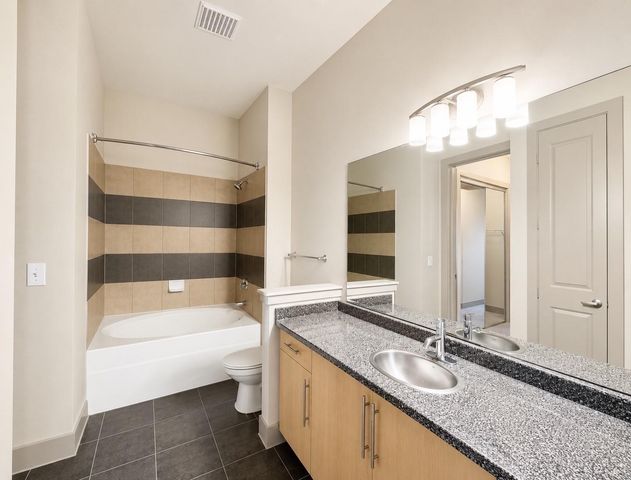 3660 Richmond St Avenue 108, Houston, TX 77046