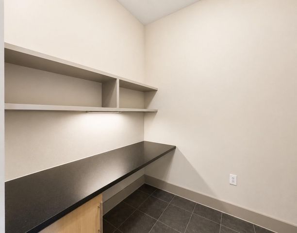 3660 Richmond St Avenue 108, Houston, TX 77046