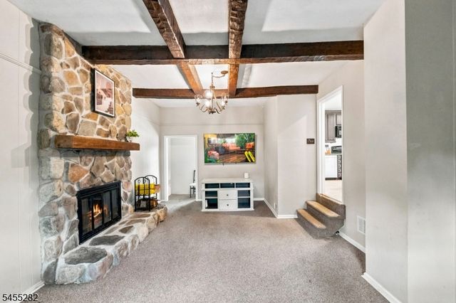 20 Claremont Dr, Hillsborough Twp., NJ 08844