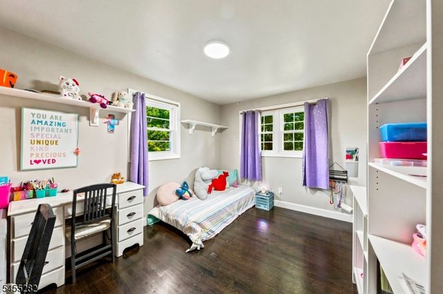 20 Claremont Dr, Hillsborough Twp., NJ 08844