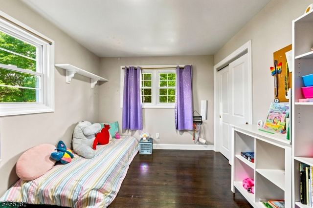 20 Claremont Dr, Hillsborough Twp., NJ 08844