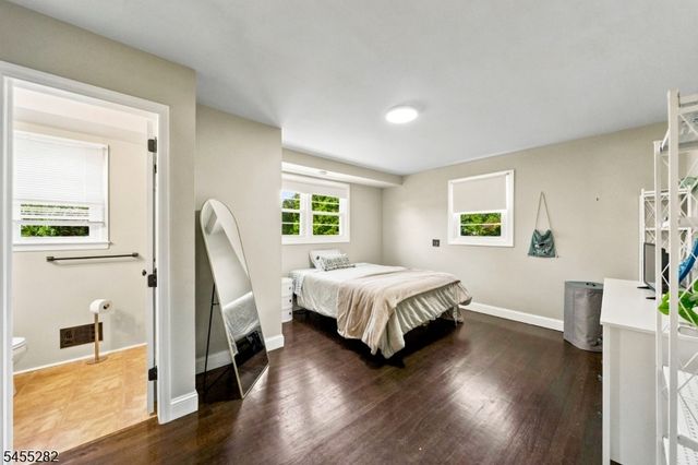 20 Claremont Dr, Hillsborough Twp., NJ 08844