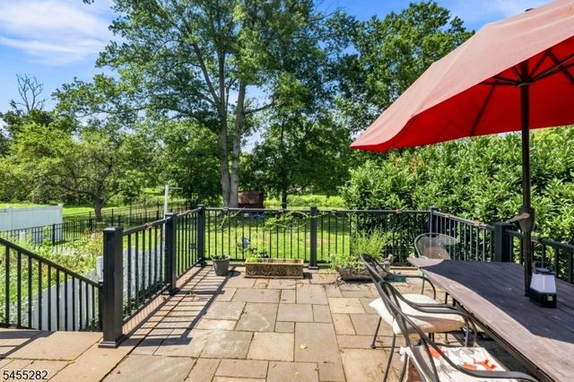 20 Claremont Dr, Hillsborough Twp., NJ 08844