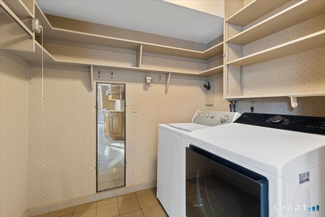 1405 Dunbar Hill Road, Hamden, CT 06514