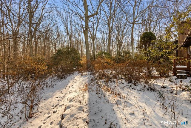 1405 Dunbar Hill Road, Hamden, CT 06514