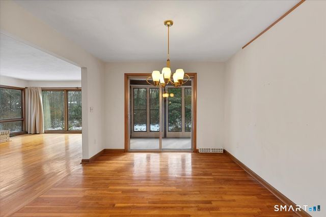 1405 Dunbar Hill Road, Hamden, CT 06514