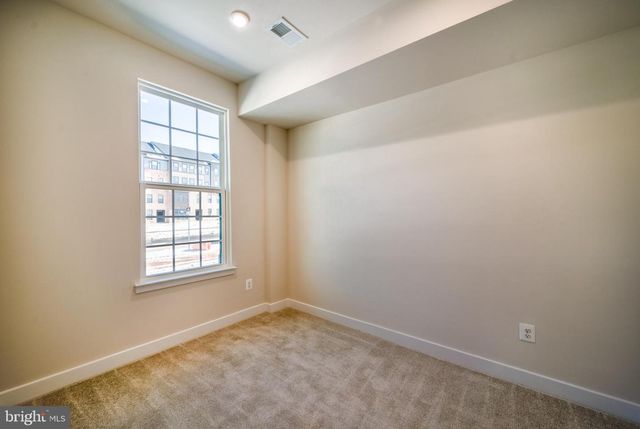 14062 SUNRISE VALLEY DR, Herndon, VA 20171