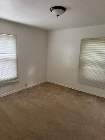 317 Maple Street, Ashland, OR 97520