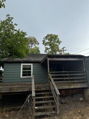 317 Maple Street, Ashland, OR 97520