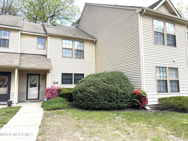 1101 Fern Court, Jackson, NJ 08527