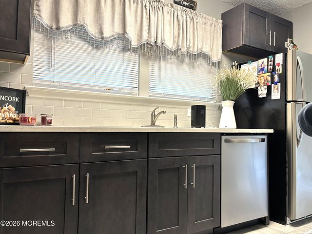 1101 Fern Court, Jackson, NJ 08527