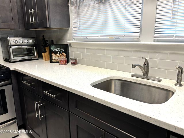 1101 Fern Court, Jackson, NJ 08527