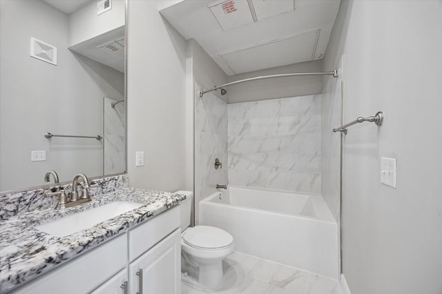 2111 Austin Street 628, Houston, TX 77002