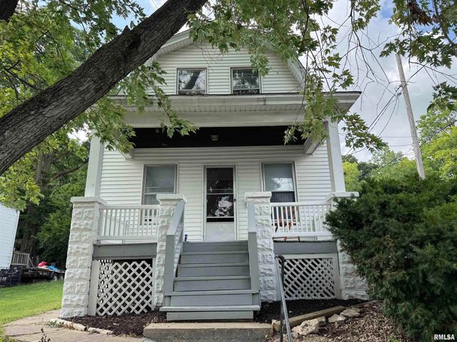 1421 NE GLENDALE Avenue, Peoria, IL 61603