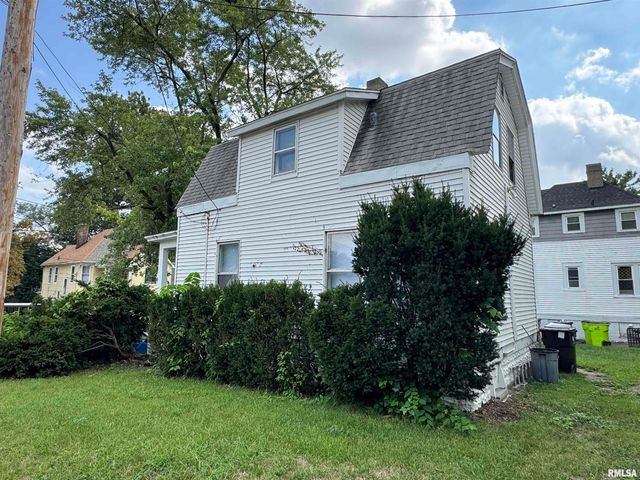 1421 NE GLENDALE Avenue, Peoria, IL 61603