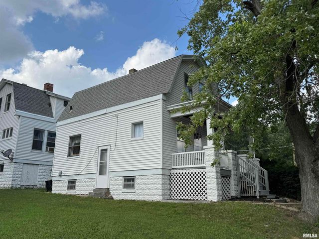 1421 NE GLENDALE Avenue, Peoria, IL 61603