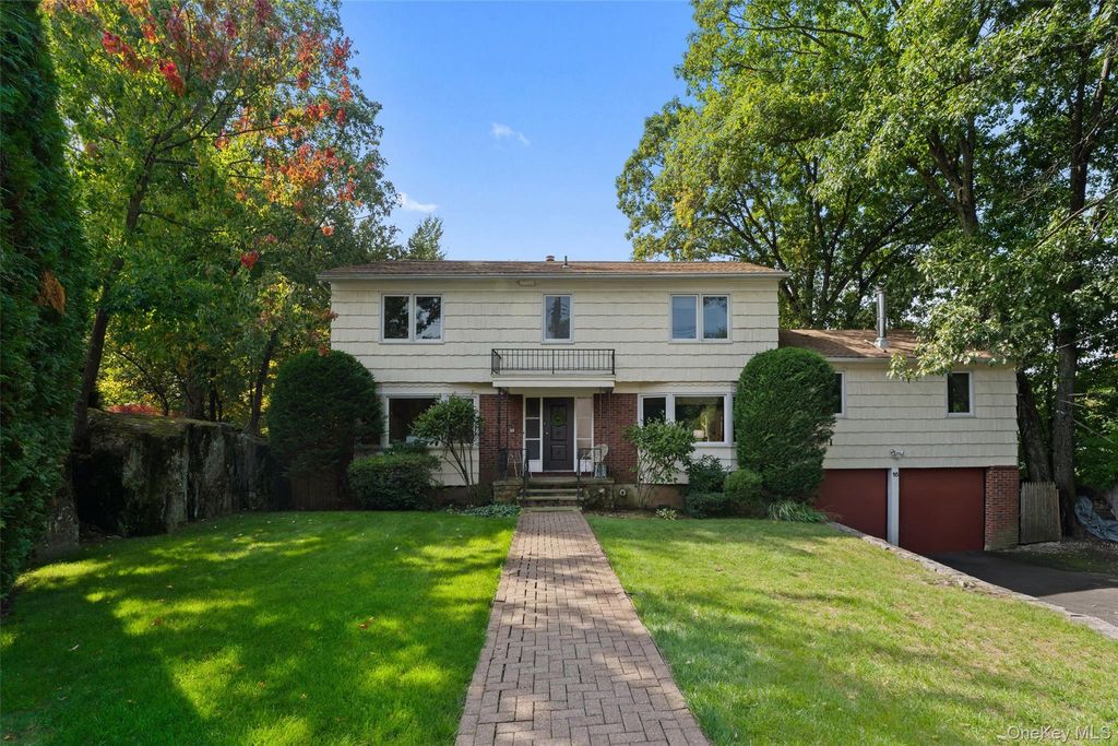 16 Cadillac Drive, New Rochelle, NY 10804 — exterior