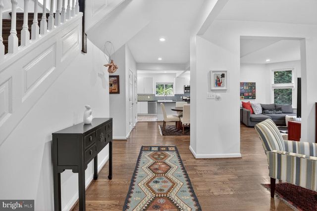 1205 EMERSON ST NW, Washington, DC 20011