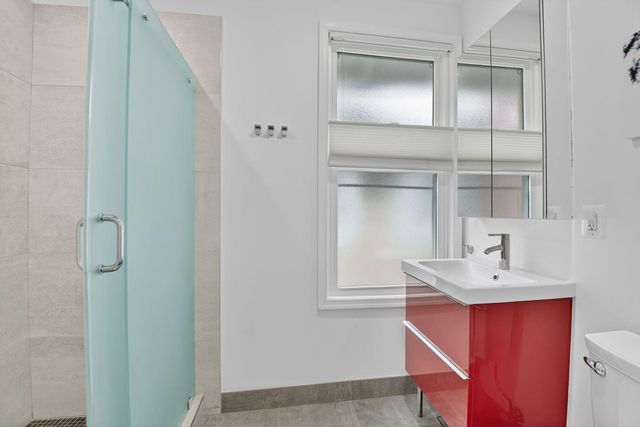 1205 EMERSON ST NW, Washington, DC 20011