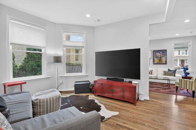 1205 EMERSON ST NW, Washington, DC 20011