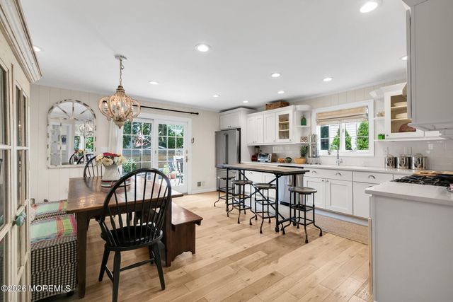 62 Black Point Road, Rumson, NJ 07760