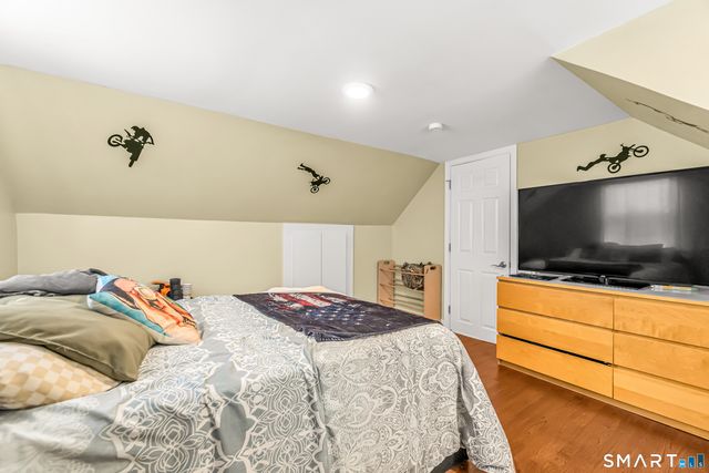 116 Meadowside Road, Milford, CT 06460