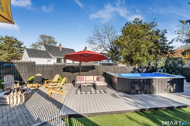 116 Meadowside Road, Milford, CT 06460