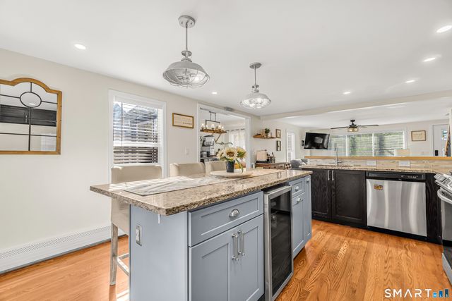 116 Meadowside Road, Milford, CT 06460