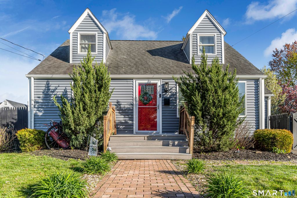 116 Meadowside Road, Milford, CT 06460