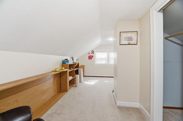 923 W ELSIE STREET, Appleton, WI 54913