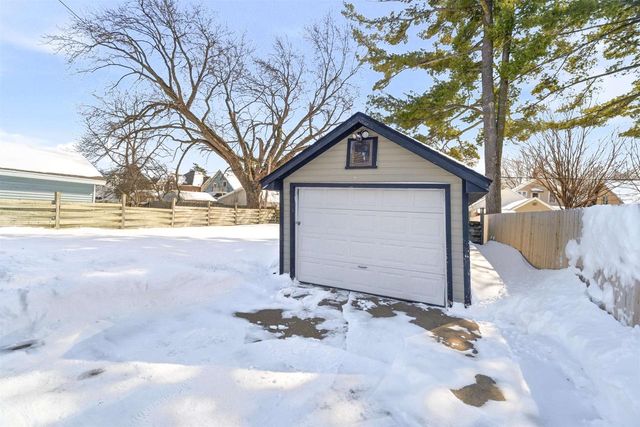 923 W ELSIE STREET, Appleton, WI 54913