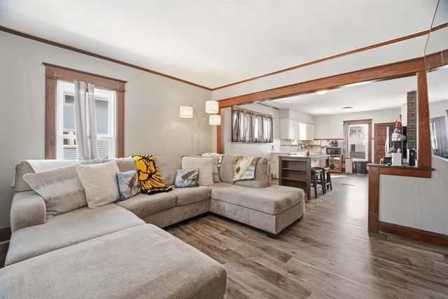 923 W ELSIE STREET, Appleton, WI 54913