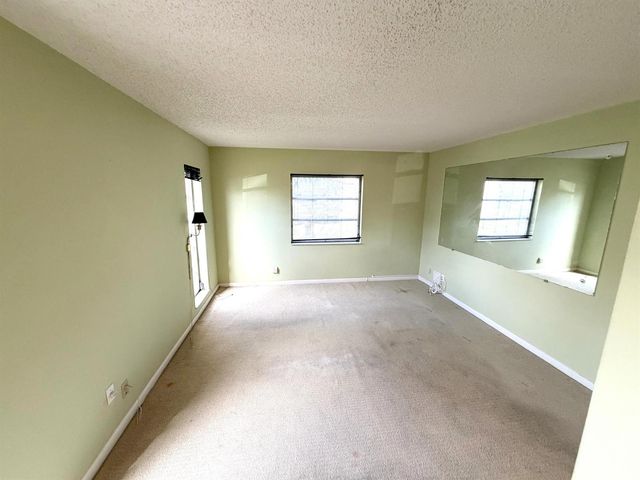 1141 Violet Terrace 101, Delray Beach, FL 33445