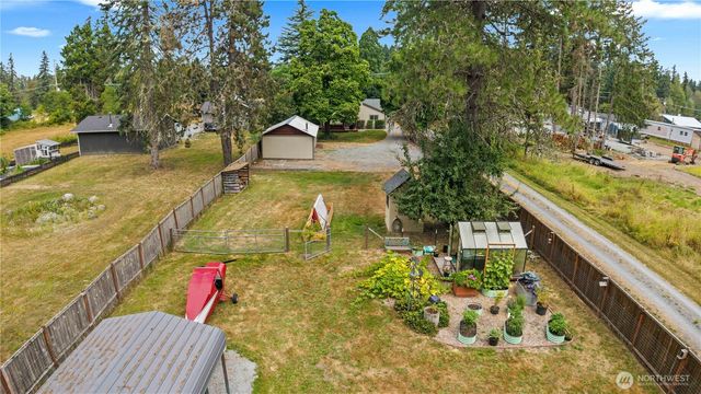 14622 Kapowsin Hwy E, Graham, WA 98338