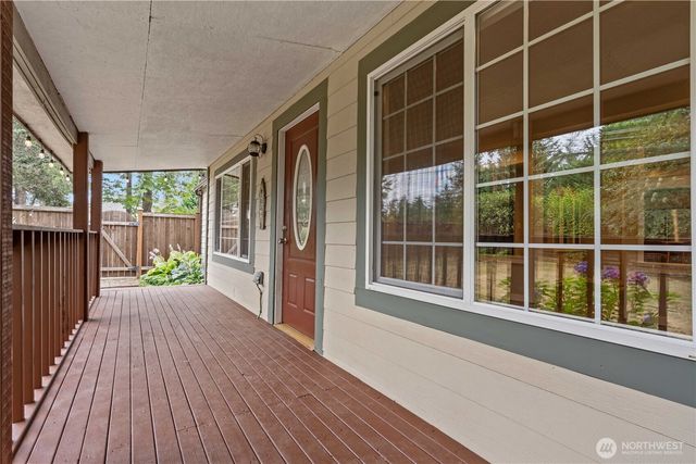 14622 Kapowsin Hwy E, Graham, WA 98338