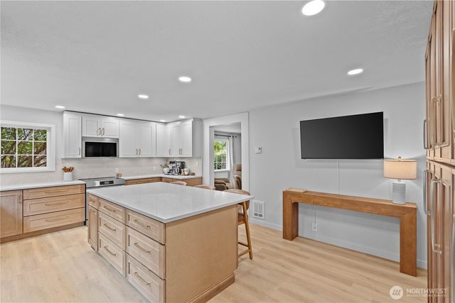 14622 Kapowsin Hwy E, Graham, WA 98338