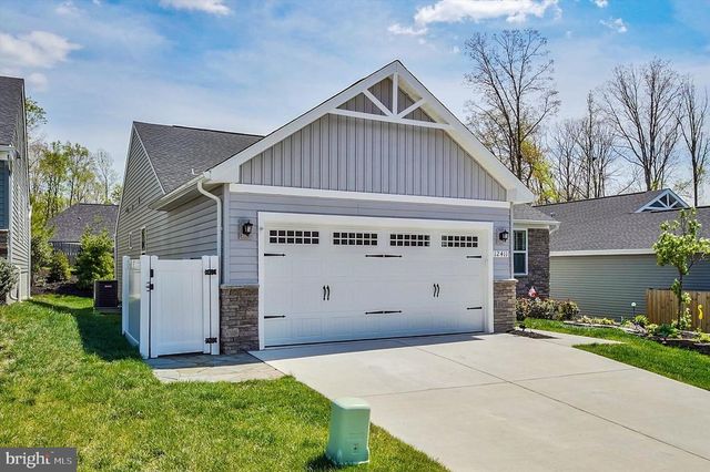12411 GENERAL MAHONE DR, Fredericksburg, VA 22407
