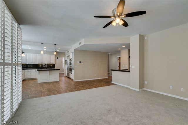 8324 Granite Lake Drive, Las Vegas, NV 89128