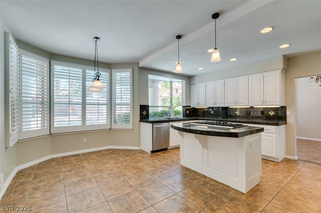 8324 Granite Lake Drive, Las Vegas, NV 89128