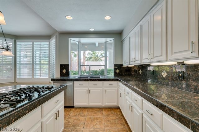 8324 Granite Lake Drive, Las Vegas, NV 89128