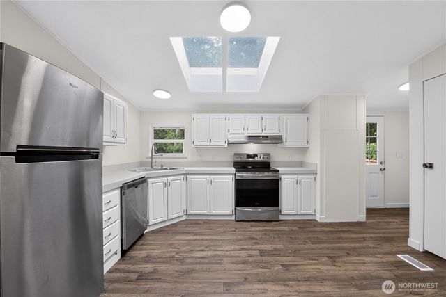 17242 Heather Lane SE, Yelm, WA 98597