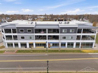 201 E Ellsworth Street 302, Midland, MI 48640