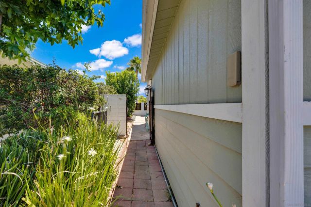 38020 Calle Confite, Murrieta, CA 92563