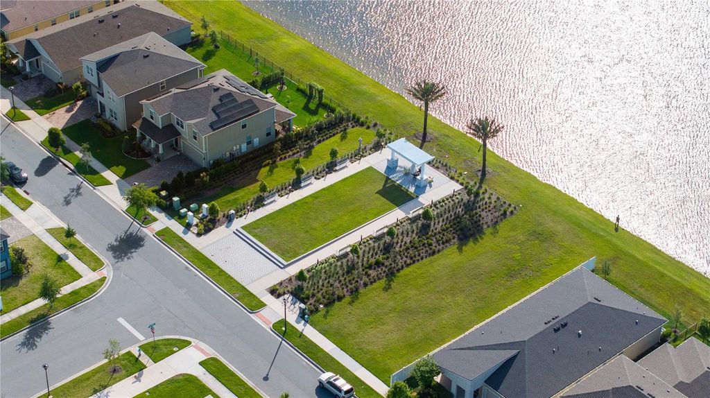 Image 30 of property listing at 11574 BUOY POINT PLACE, Orlando, FL 32832