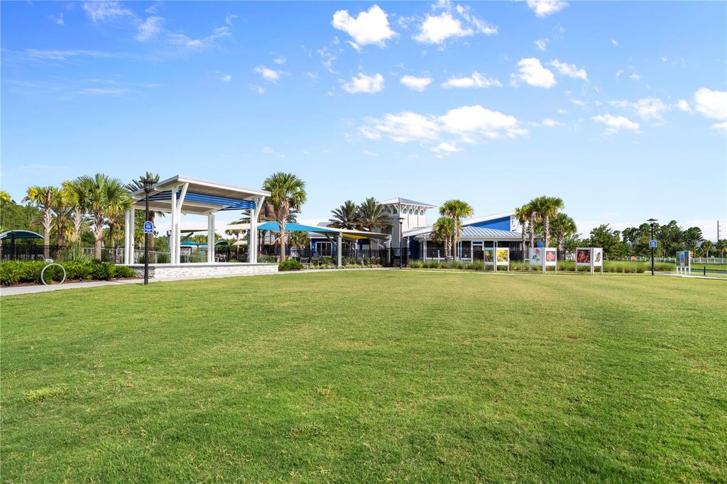 Image 36 of property listing at 11574 BUOY POINT PLACE, Orlando, FL 32832