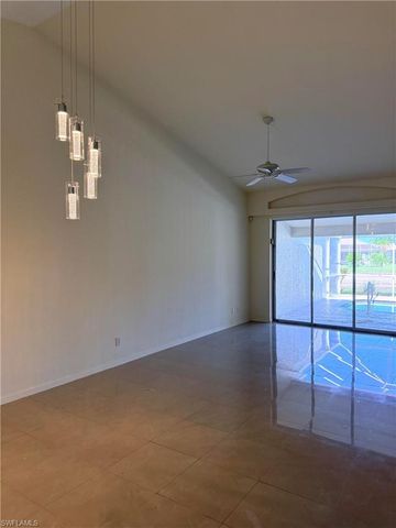 8216 Ibis Cove CIR B215, Naples, FL 34119