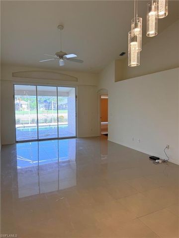 8216 Ibis Cove CIR B215, Naples, FL 34119