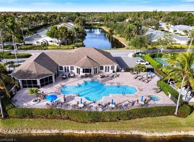 8216 Ibis Cove CIR B215, Naples, FL 34119
