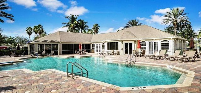 8216 Ibis Cove CIR B215, Naples, FL 34119